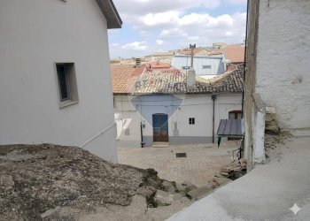 Casa all\'aperto - Casa indipendente Via Giotto
 
14, Orsara di Puglia - foto 6