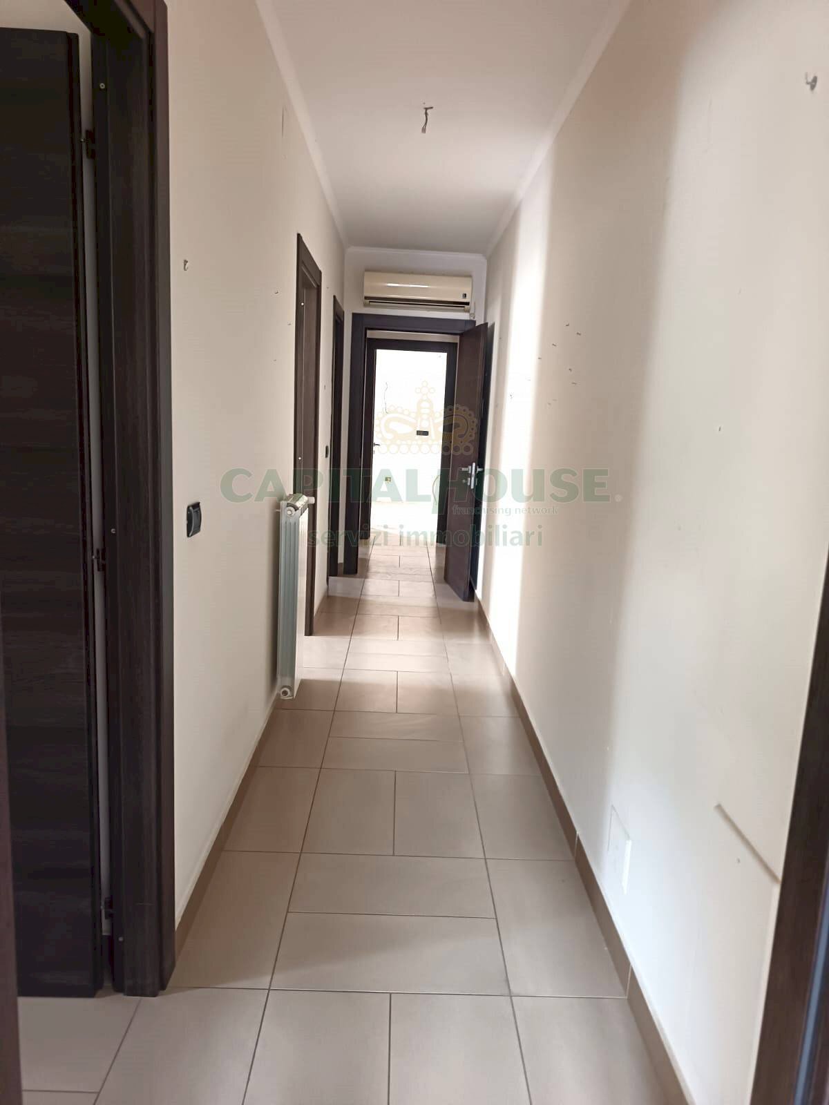 Foto 2 - Four-room apartment Via Vittime Civili di Guerra, Caserta - photo 2