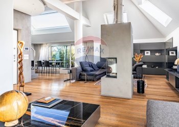 Sala da pranzo - Attico VIA NAZARIO SAURO
 
5, Busto Arsizio - foto 3