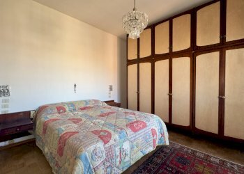 Camera matrimoniale - Four-room apartment Via Delle Gardenie
3, Milano - photo 12