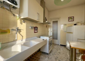 Cucina - Three-room apartment VIA MORGANTI
54, Sesto San Giovanni - photo 16