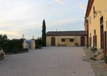 Foto 12 - Hotel via Locchi
 
31, Castiglion Fiorentino - photo 12