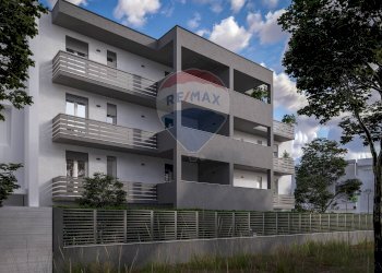 Edificio all\'aperto - Quadrilocale via  Generale Carlo Alberto della Chiesa
 
10, Ficarazzi - foto 4