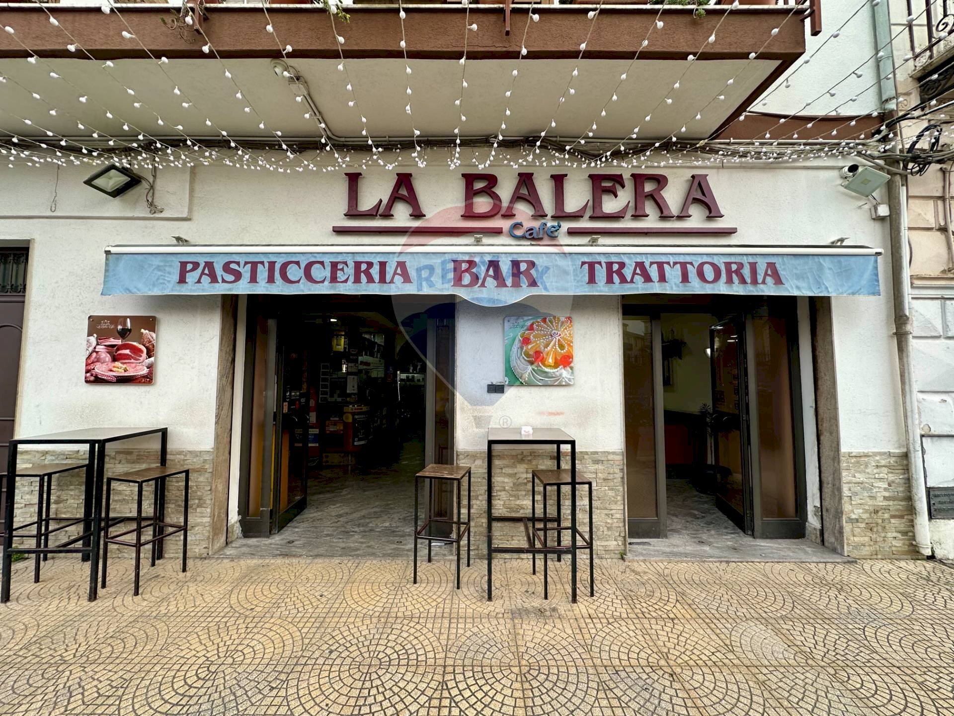 Edificio all\'aperto - Attività Commerciale Piazza Pagliarelli
 
27, Palermo - foto 1