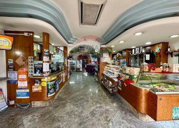 Non correlato - Commercial Activity Piazza Pagliarelli
 
27, Palermo - photo 3