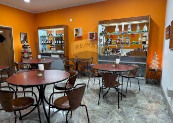 Sala da pranzo - Commercial Activity Piazza Pagliarelli
 
27, Palermo - photo 23