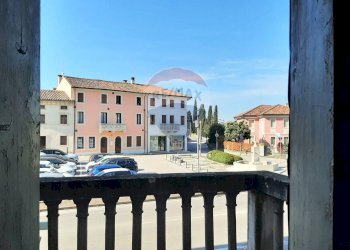 Balcone - Independent house Piazza Vittorio Veneto
 
20 e 21, Cappella Maggiore - photo 8