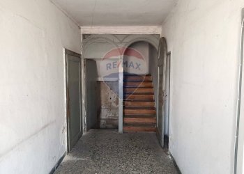 Hall / corridoio - Independent house Piazza Vittorio Veneto
 
20 e 21, Cappella Maggiore - photo 10