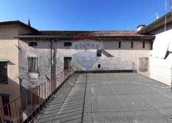 Terrazza - Independent house Piazza Vittorio Veneto
 
20 e 21, Cappella Maggiore - photo 21