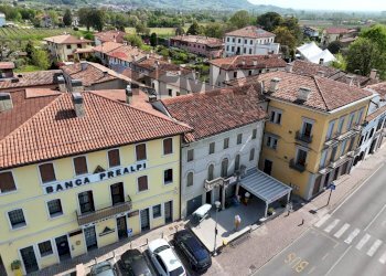 Edificio all\'aperto - Independent house Piazza Vittorio Veneto
 
20 e 21, Cappella Maggiore - photo 25