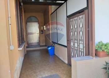 Hall / corridoio - Negozio Vergiate - foto 2