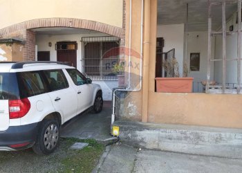 Parcheggio - Locale Commerciale Via Posorti
 
3, Vergiate - foto 11