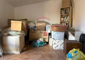 Dispensa di stoccaggio - Appartamento via del mandorlo
 
48, Ragusa - foto 24