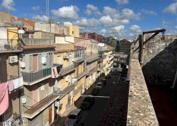 Edificio all\'aperto - Appartamento via del mandorlo
 
48, Ragusa - foto 28