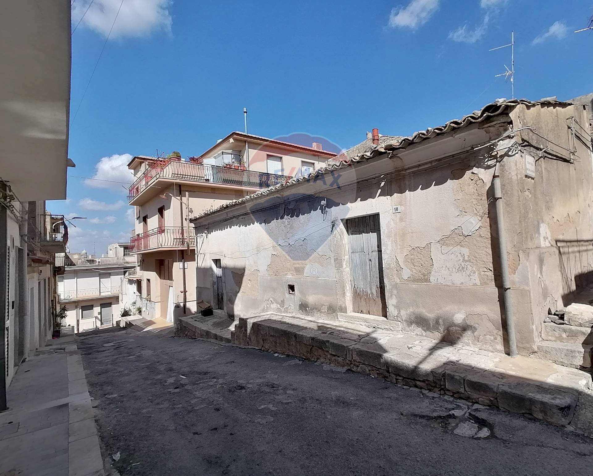 Casa all\'aperto - Independent house via Alessandro Volta
 
8, Comiso - photo 1