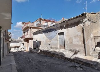 Casa all\'aperto - Casa indipendente via Alessandro Volta
 
8, Comiso - foto 4