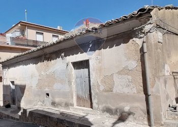 Casa all\'aperto - Casa indipendente via Alessandro Volta
 
8, Comiso - foto 5