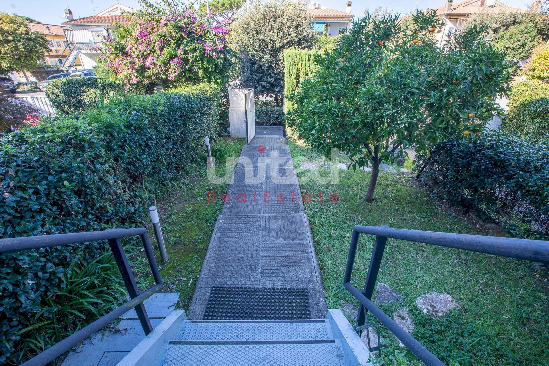 Foto 2 - Villa via di macchia saponara
299, Roma - photo 2