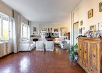 Foto 4 - Villa via di macchia saponara
 
299, Roma - photo 4