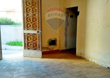 Stanza vuota - Casa indipendente via Ugo foscolo
 
2, Poggioreale - foto 3