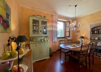 Sala da pranzo - Rustico Via Croce
 
45, Seravezza - foto 6