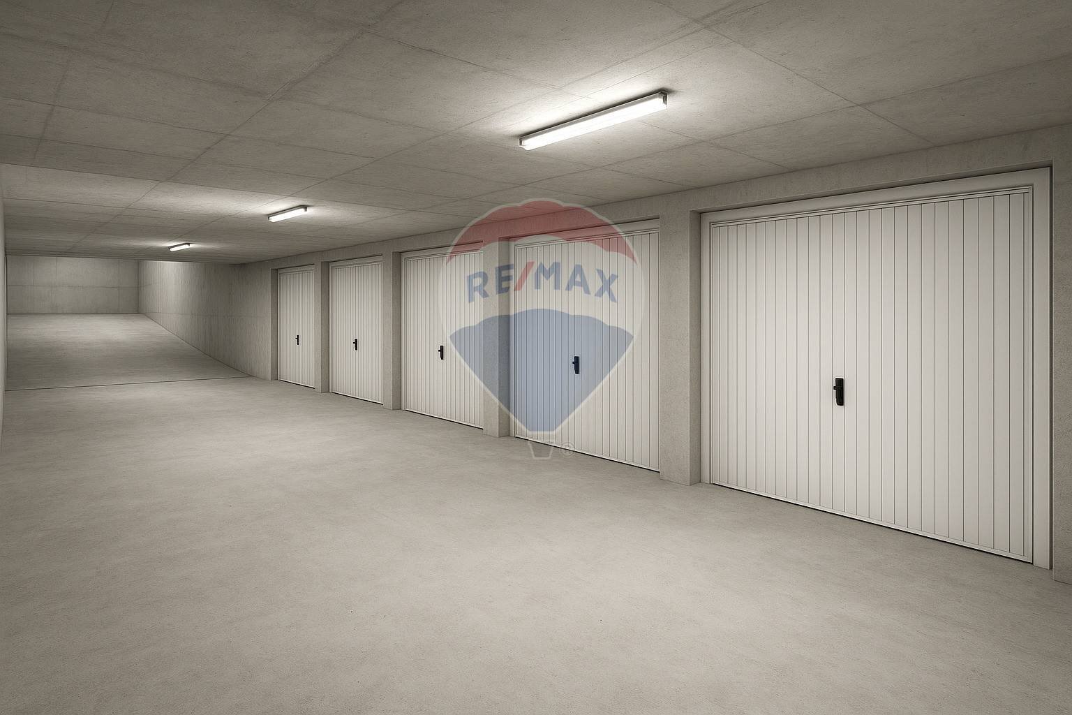 Parcheggio - Box Via Luca De Samuele Cagnazzi
 
16/18, Bari - foto 3