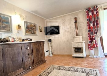 Foto 6 - Trilocale via boschette
 
81, San Felice del Benaco - foto 6