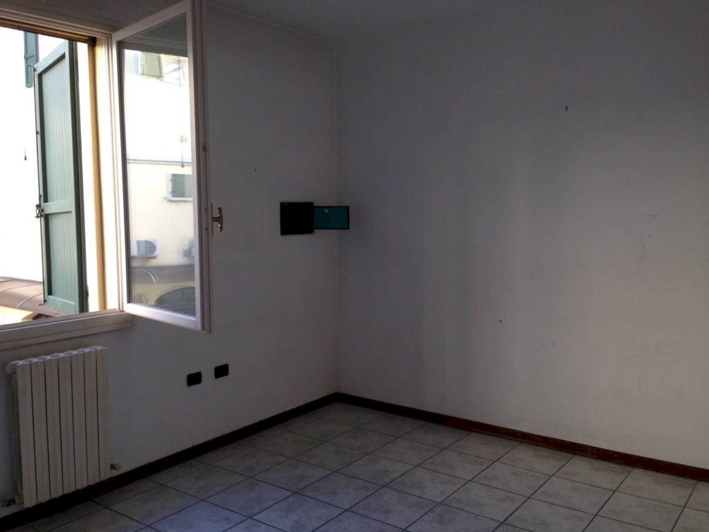 Camera da letto - Appartamento via Giacomo Matteotti, Bastiglia - foto 3