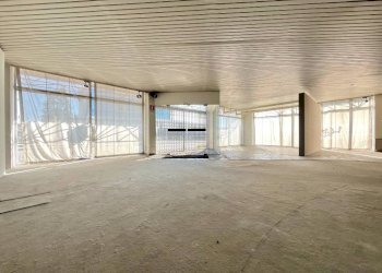 Interno non residenziale - Stabile - Palazzo via Giosuè Carducci, Lissone - foto 3