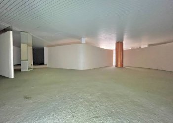 Interno non residenziale - Stabile - Palazzo via Giosuè Carducci, Lissone - foto 14