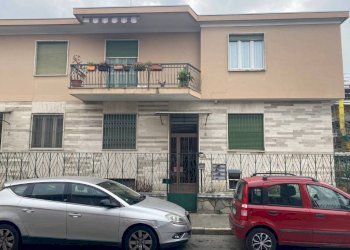 Facciata - Bilocale via Claviere, 5, Collegno - foto 14