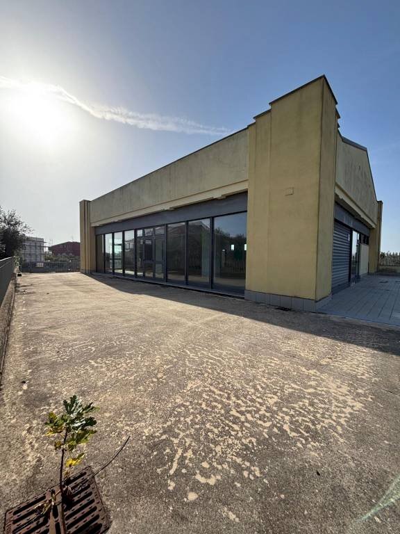 Facciata - Shop Variante Formia-Garigliano, Formia - photo 2