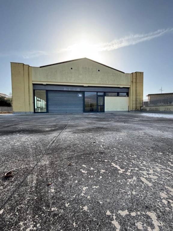 Facciata - Shop Variante Formia-Garigliano, Formia - photo 3