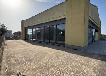 Facciata - Shop Variante Formia-Garigliano, Formia - photo 2