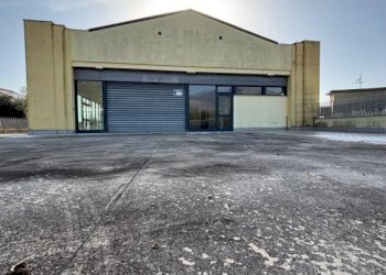 Facciata - Shop Variante Formia-Garigliano, Formia - photo 3