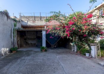 Posto auto cortile - Casa indipendente via San Martino
 
44-46, Selargius - foto 8