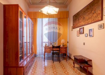 Corridoio primo piano - Casa indipendente via San Martino
 
44-46, Selargius - foto 17