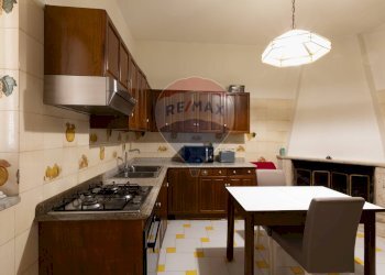 Cucina piano terra - Casa indipendente via San Martino
 
44-46, Selargius - foto 40