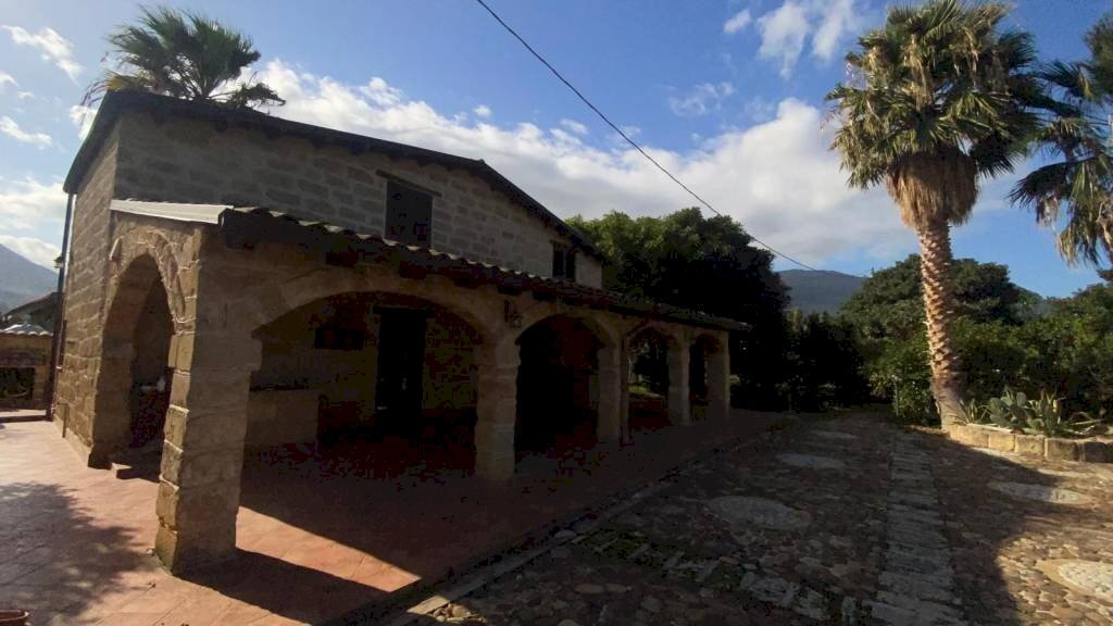 Facciata - Villa contrada Serre, Carini - photo 3