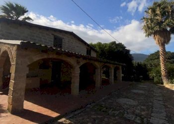 Facciata - Villa contrada Serre, Carini - foto 3