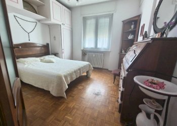 Camera da letto - Three-room apartment via Circonvallazione Vigne, 12, Chiusa di Pesio - photo 13