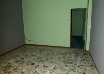 Ufficio - Shop via Pierino Belli, Alba - photo 1