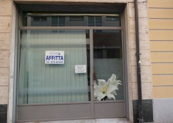 Facciata - Shop via Pierino Belli, Alba - photo 7