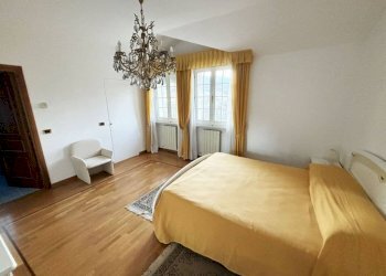 Camera da letto - Villa via Bruno Buozzi, 42, Cagli - photo 28