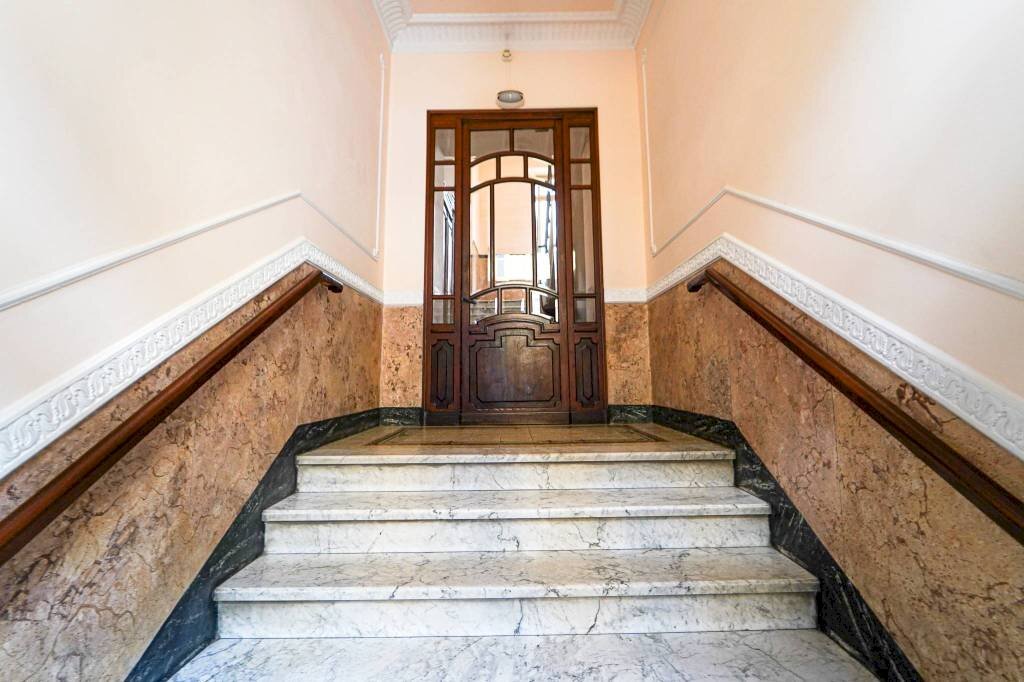 Interno palazzo - Trilocale via Antonio Meucci, 8, Cuneo (zona Centro) - foto 2