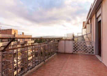 Foto 2 - Three-room apartment Via Monte Rosa
 
3, Foligno - photo 2