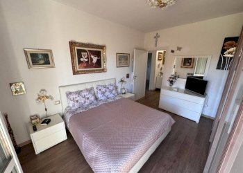 Camera da letto - Quadrilocale via 2 Giugno, 1, Calderara di Reno - foto 17