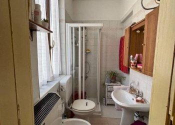 Bagno - Villa piazza della Pace, 3, Villar Perosa - foto 12