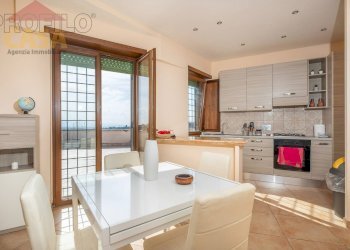 Foto 2 - Trilocale Via Ugo Foscolo, Fonte Nuova - foto 2