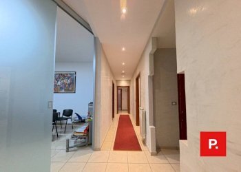 Foto 2 - Office corso Giannone
 
168, Caserta - photo 2